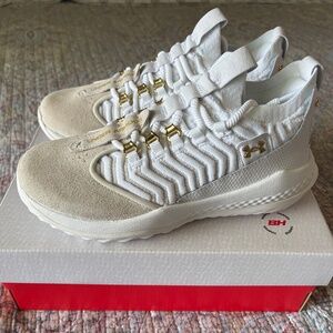 Under Armour Harper 9 Turf